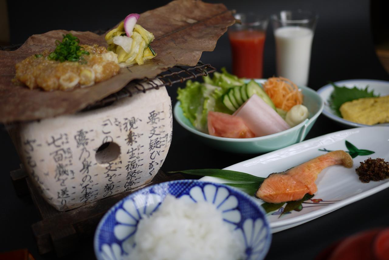 Ryokan Kaminaka Takayama  Eksteriør billede